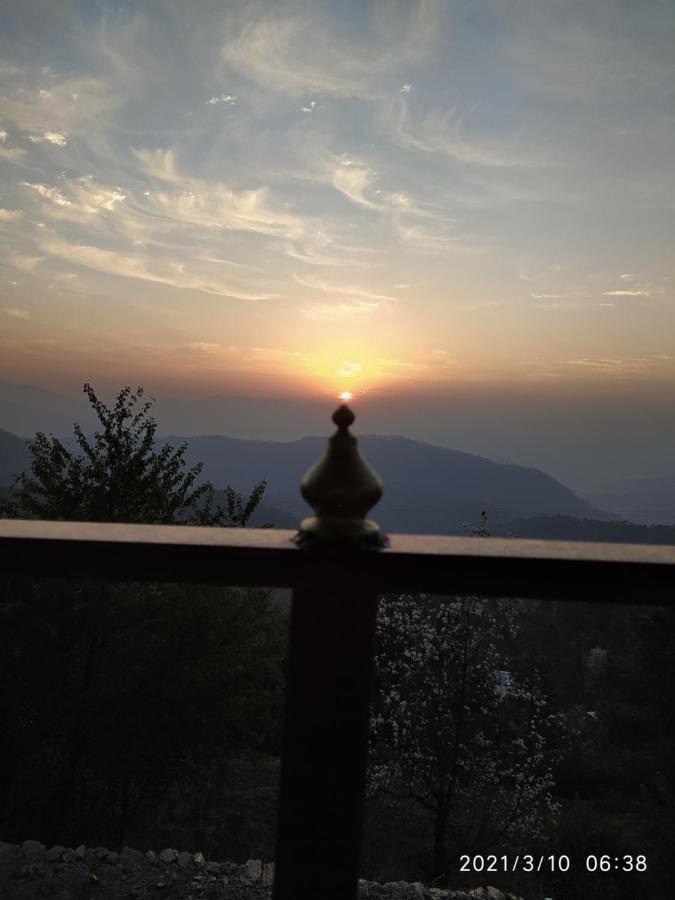 Mangalmurti Himalyan Homestay Hawalbagh Buitenkant foto
